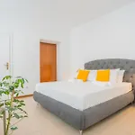 Апартаменты 2 Bedroom On The