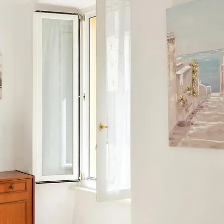 2 Bedroom On The Apartamento Como