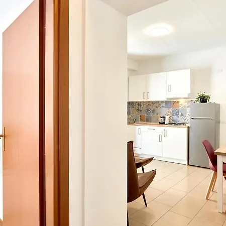 Apartamento 2 Bedroom On The Como